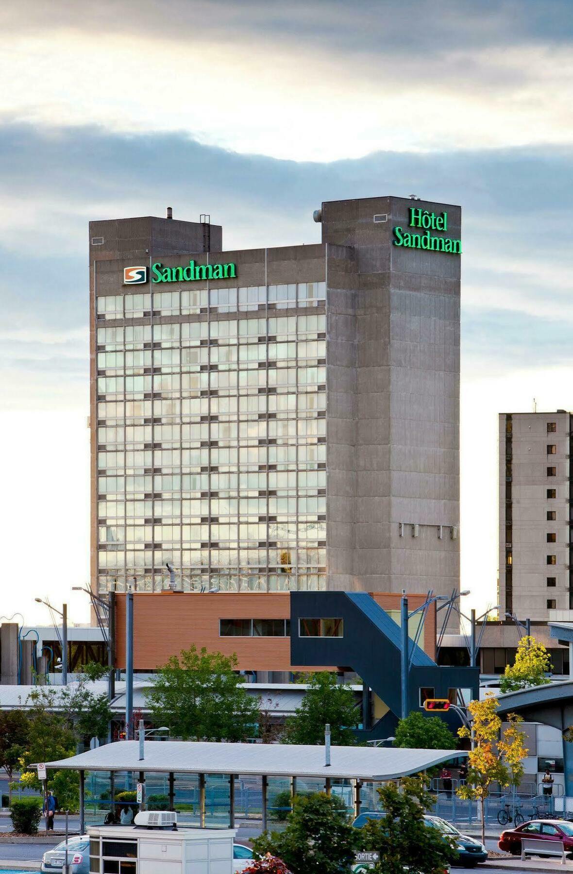 Sandman Hotel Montreal - Longueuil Exterior foto
